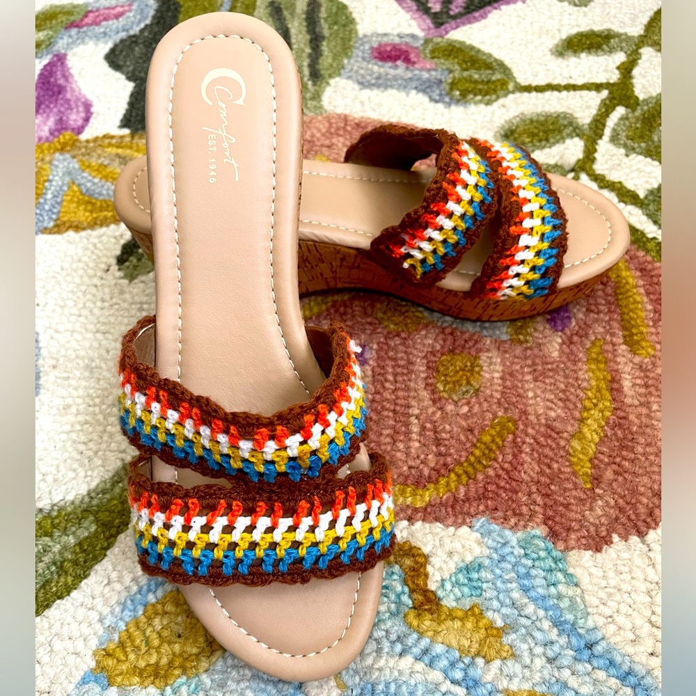 Comfort Crochet Cork Wedge Teal/Brown/Orange/White Multi w/ Cushion sole Size‎ 9